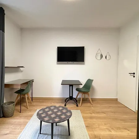 Bois Dormant De La Pétrusse Apartamento *