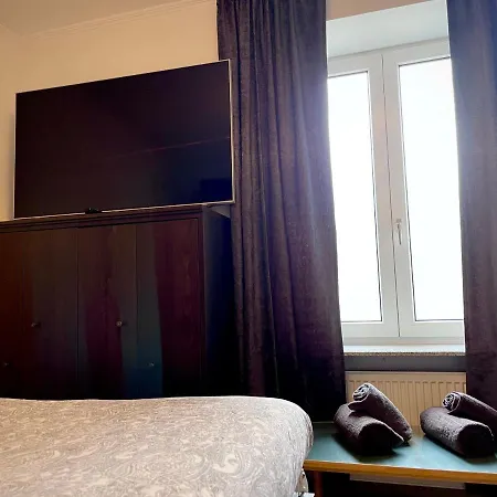 De La Petrusse Apartment