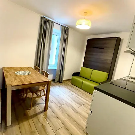 Bois Dormant De La Pétrusse *