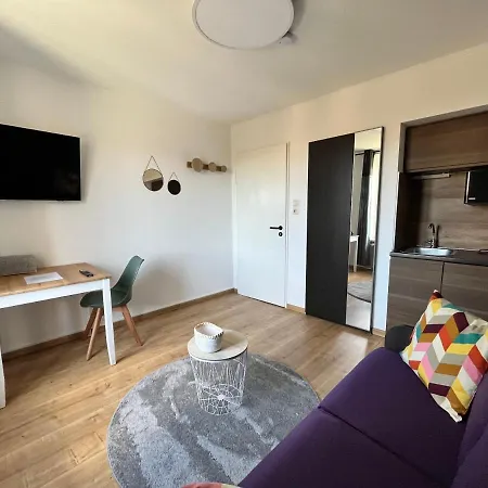 De La Petrusse * Luxembourg