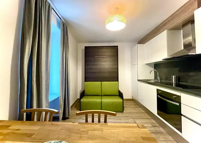 De La Petrusse Apartament