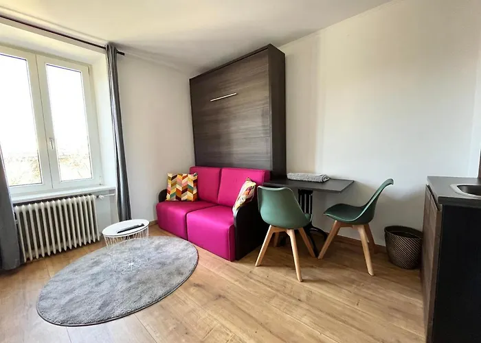 De La Petrusse * Luxembourg