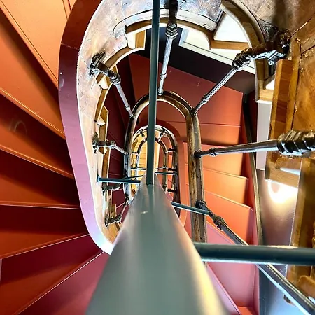 De La Petrusse Apartament