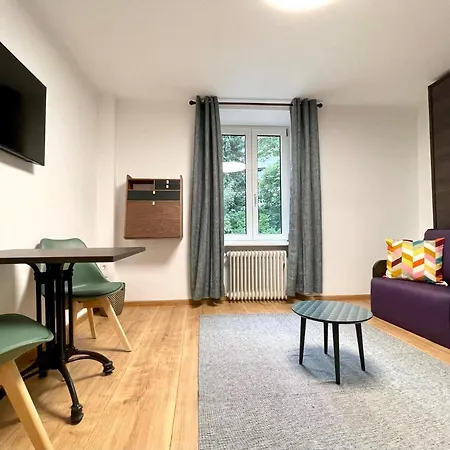 De La Petrusse Apartament *